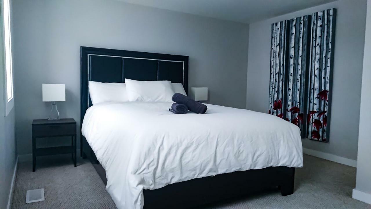 Spacious 3 Bdrm Home Near Downtown Οττάβα Εξωτερικό φωτογραφία